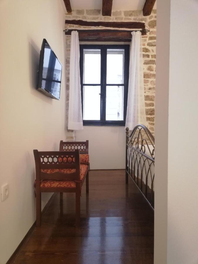 Studio Apartment Casa Di Pietra Ρόβινι Εξωτερικό φωτογραφία