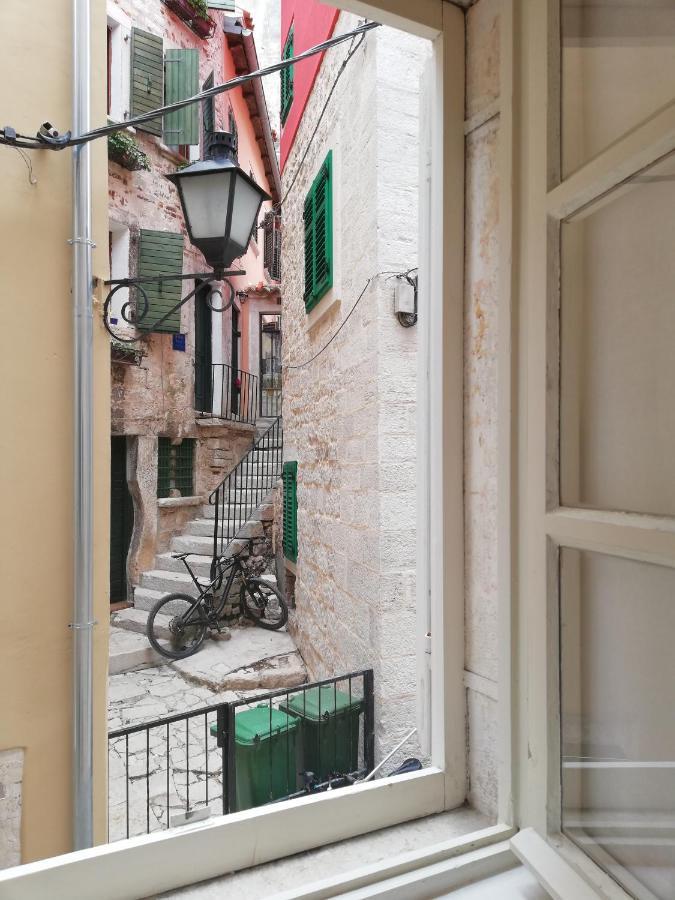 Studio Apartment Casa Di Pietra Ρόβινι Εξωτερικό φωτογραφία
